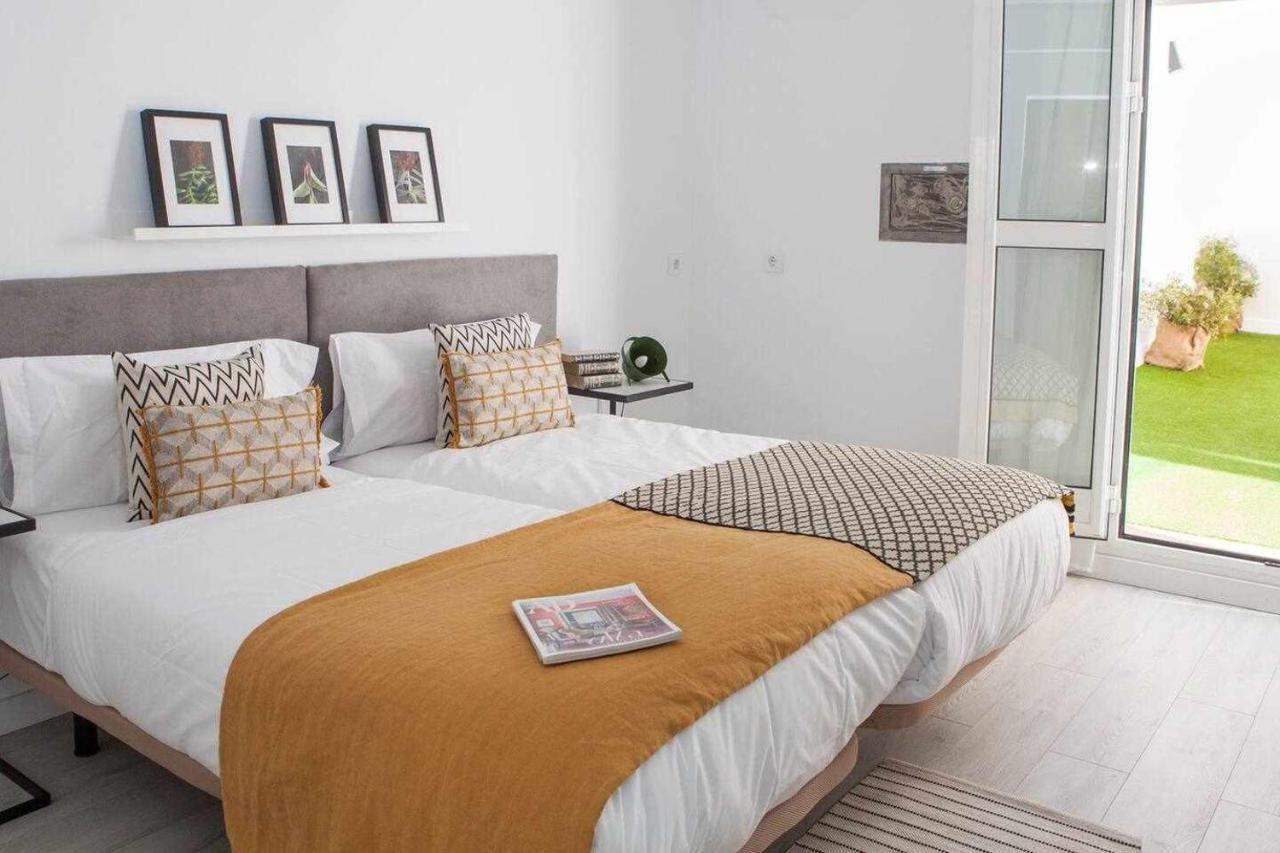 Isg Apartments Alhondiga- Piscina Casco Antiguo Free Parking Sevilla Exterior foto